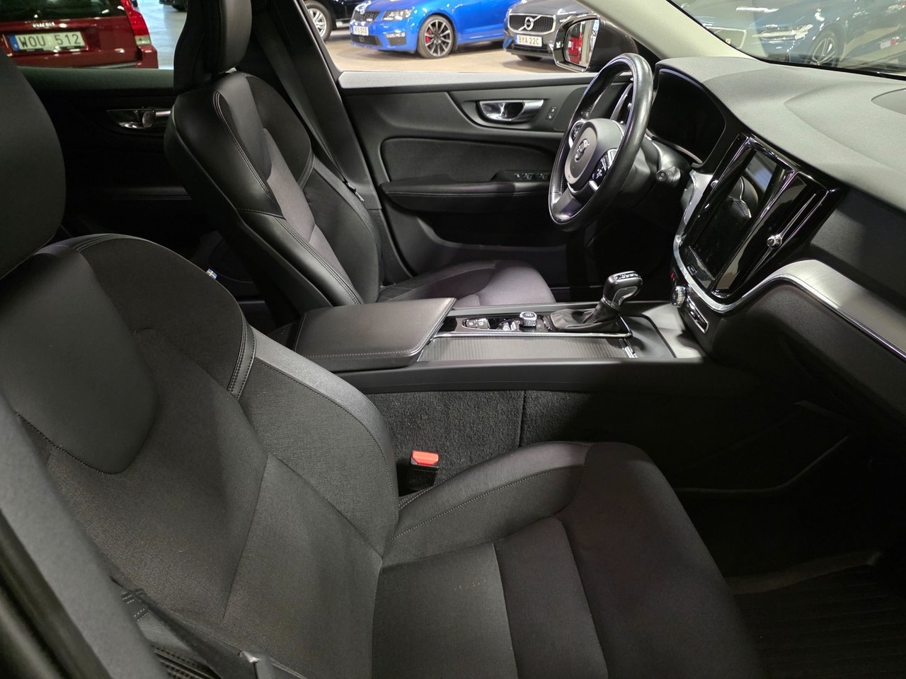 Volvo V60 Cross Country 2021, bild 7/10