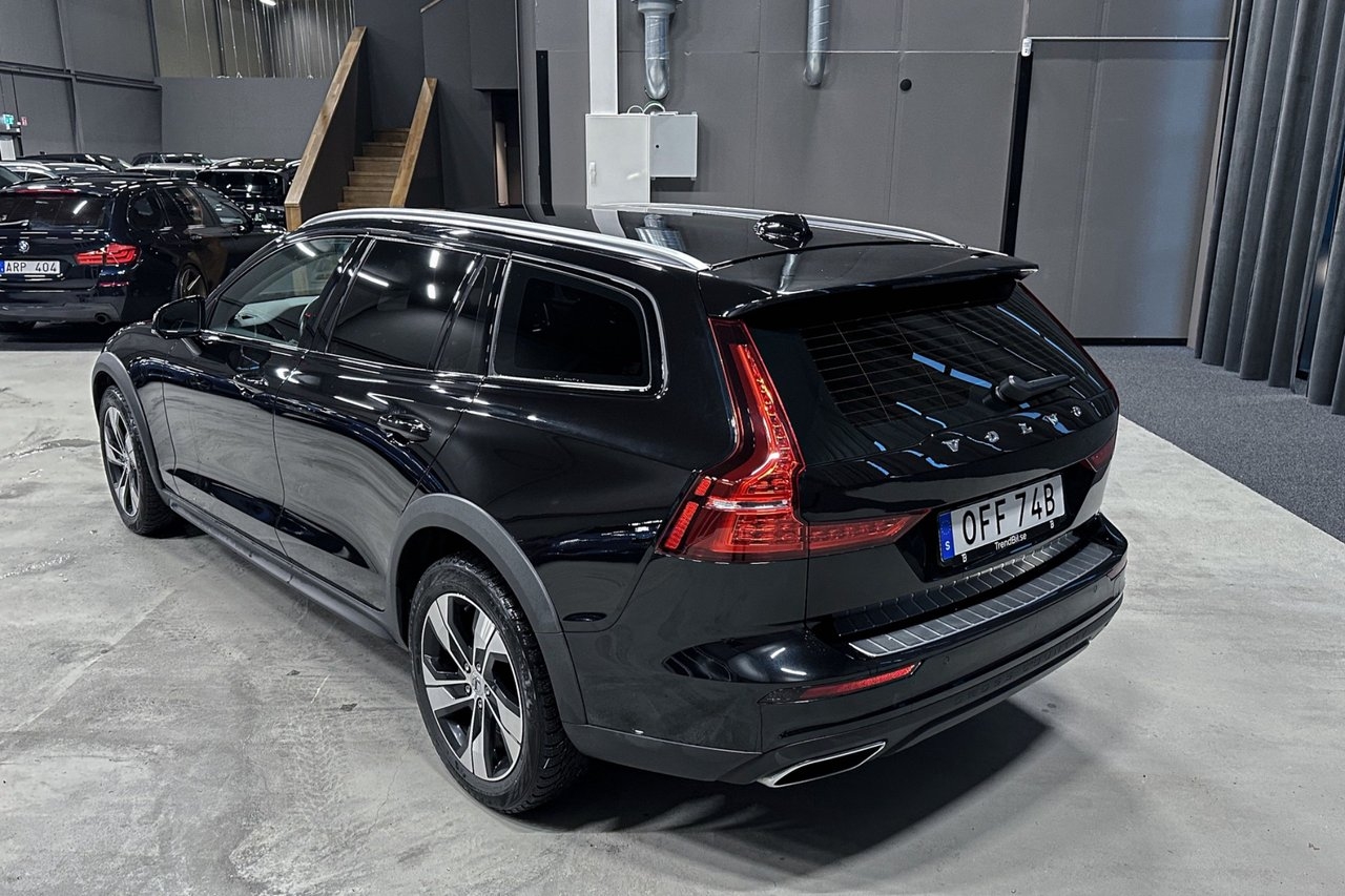 Volvo V60 Cross Country B4 AWD 2021, kuva 4/10