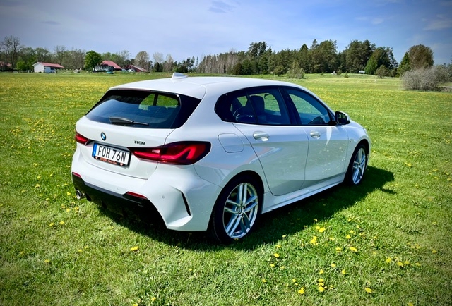 BMW 118 i Manuell 2021, photo 5/7
