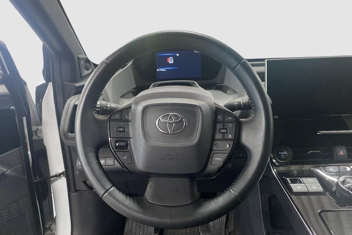 Toyota bZ4X AWD Executive 20 2022, bild 3/15