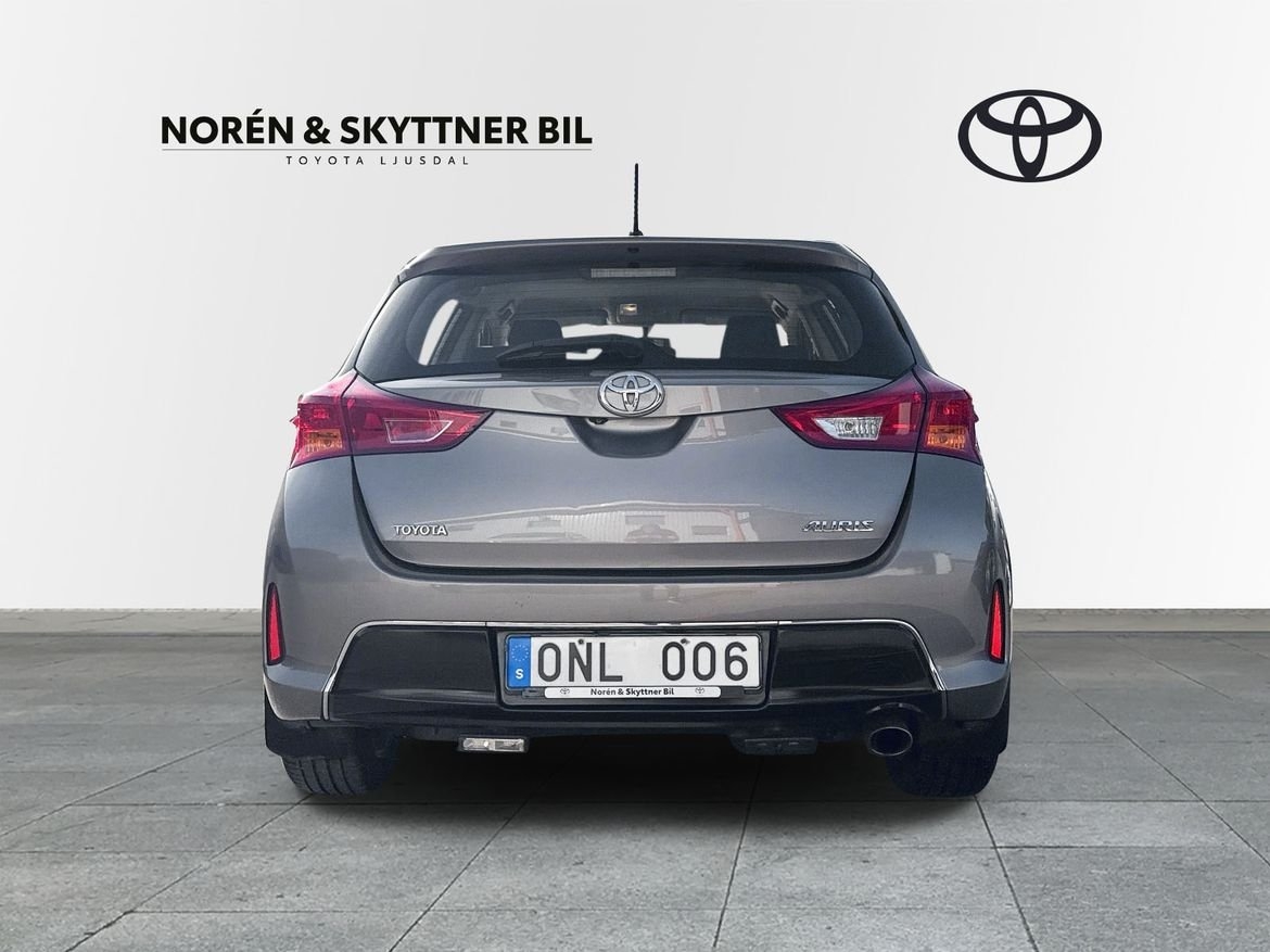 Toyota Auris 1.6 Automat /Vhjul 2013, kuva 4/10