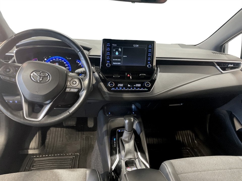 Toyota Corolla 2021, kuva 6/10