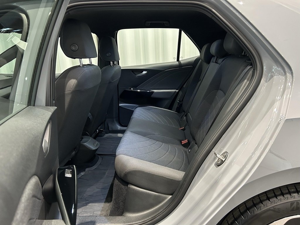 Volkswagen ID.3 2023, kuva 7/13