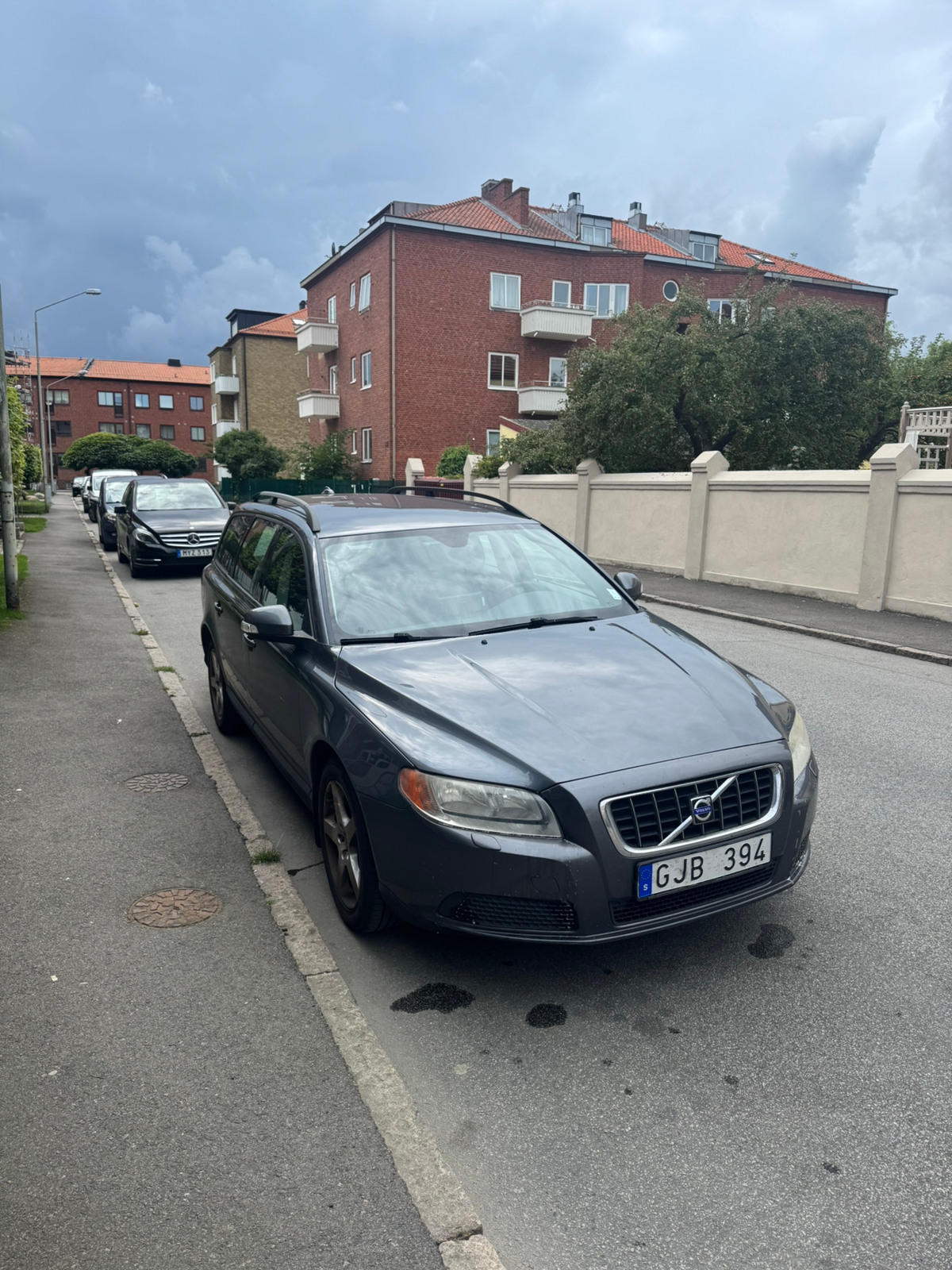 Volvo V70 2.0F Manuell 2009, bild 2/3
