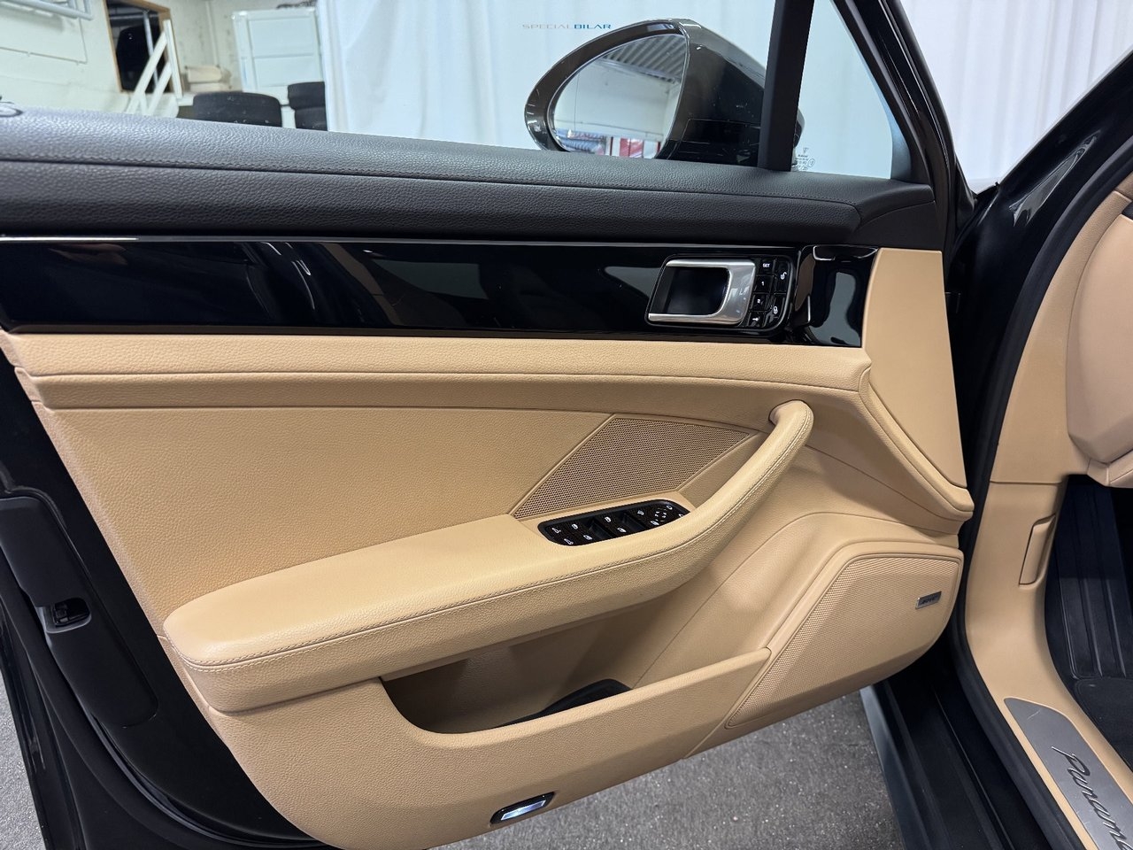 Porsche Panamera 2018, kuva 5/10