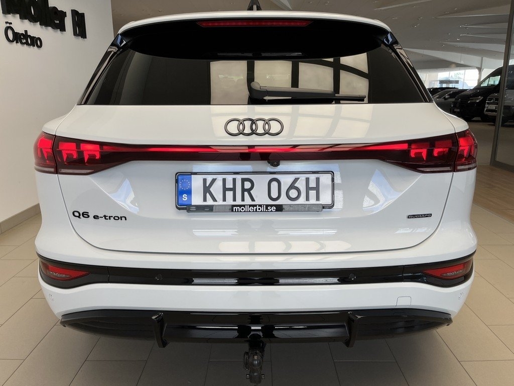 Audi Q6 e-tron quattro 2026, photo 5/10