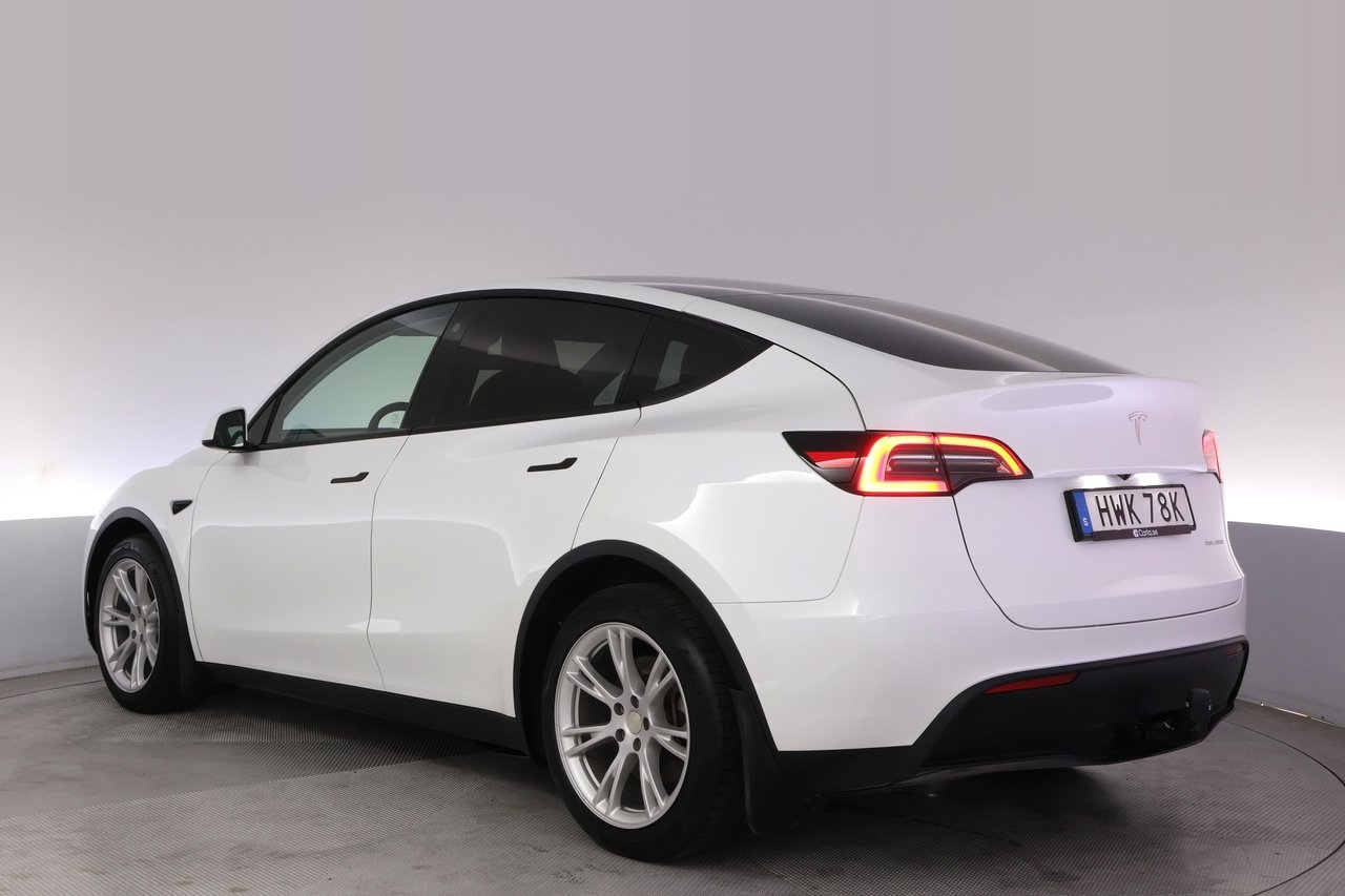 Tesla Model Y 2024, bild 4/10