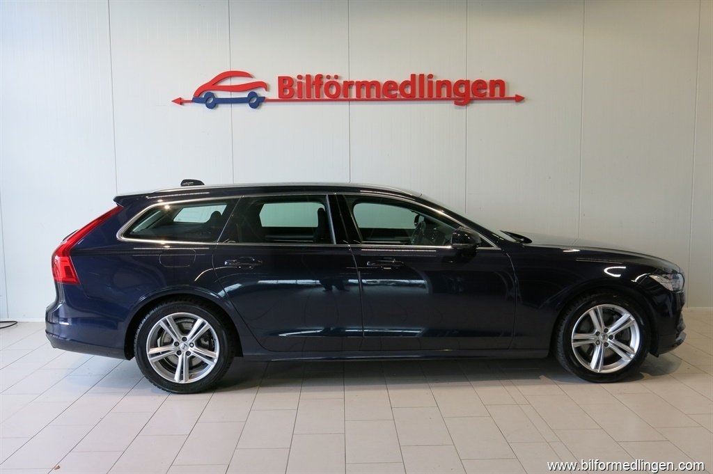 Volvo V90 T4 190hk Aut Momentum V-Hjul 2019, kuva 2/10