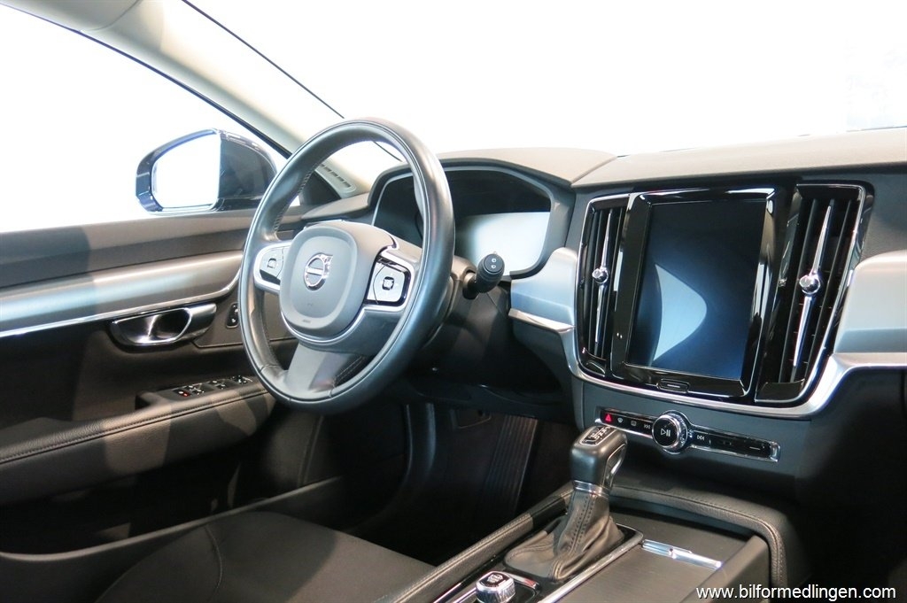 Volvo V90 T4 190hk Aut Momentum V-Hjul 2019, kuva 7/10