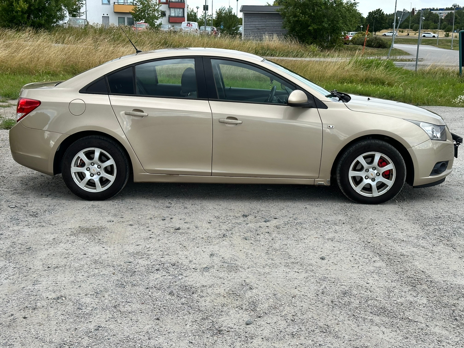Chevrolet Cruze 2.0 TD VCDi Manuell 2010, bild 6/9