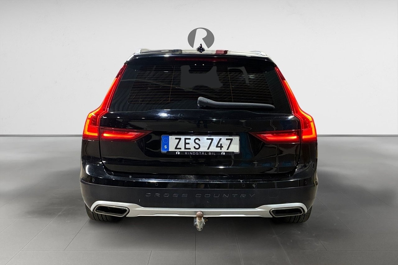 Volvo V90 Cross Country 2018, bild 6/10