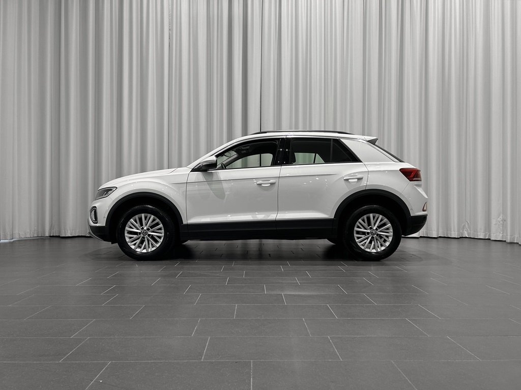 Volkswagen T-Roc TSI 110hk 2023, bild 2/10