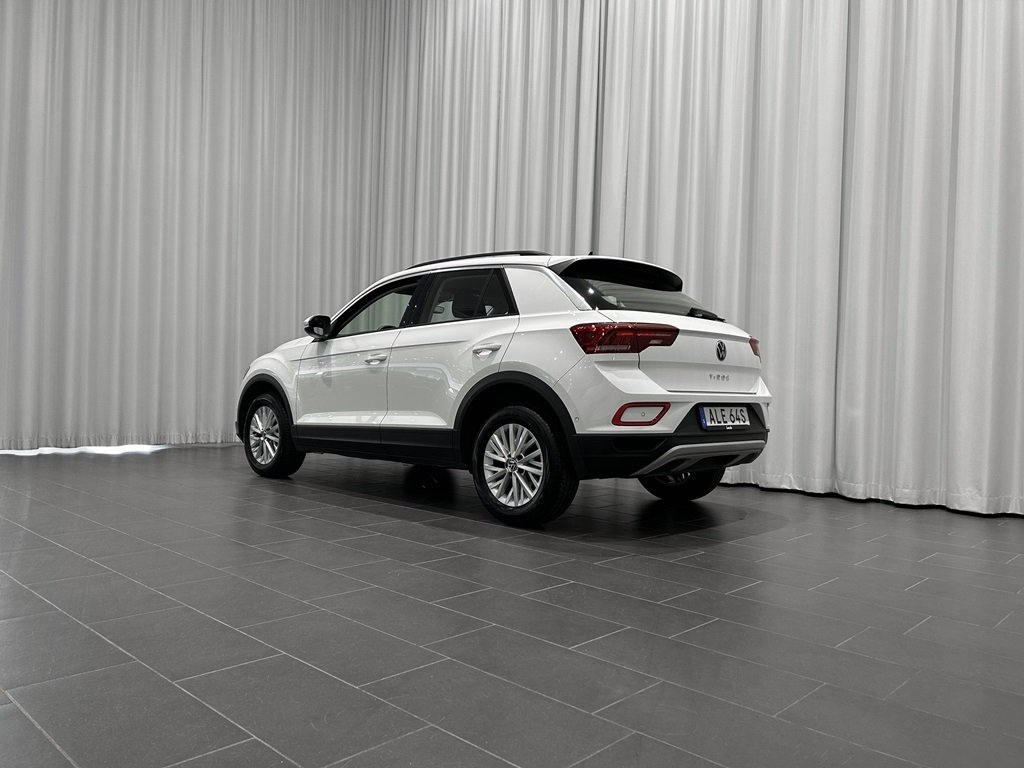 Volkswagen T-Roc TSI 110hk 2023, bild 3/10