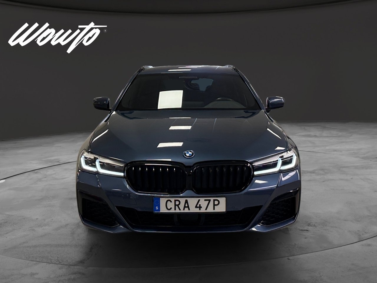 BMW 530 e xDrive Touring 292HK M Sport 2024, kuva 2/10