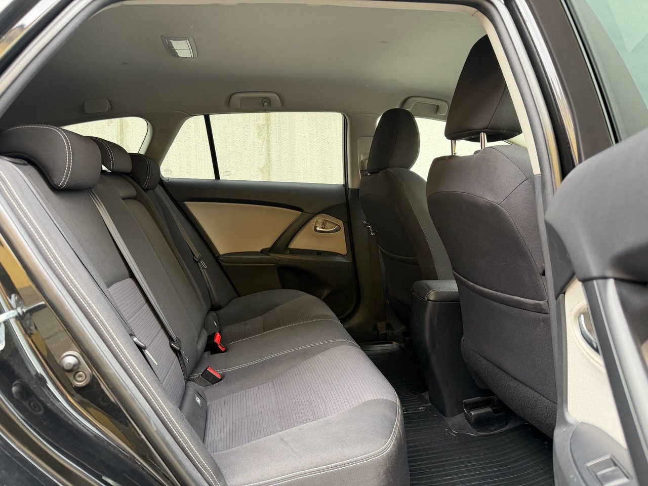 Toyota Avensis 2017, bild 7/10