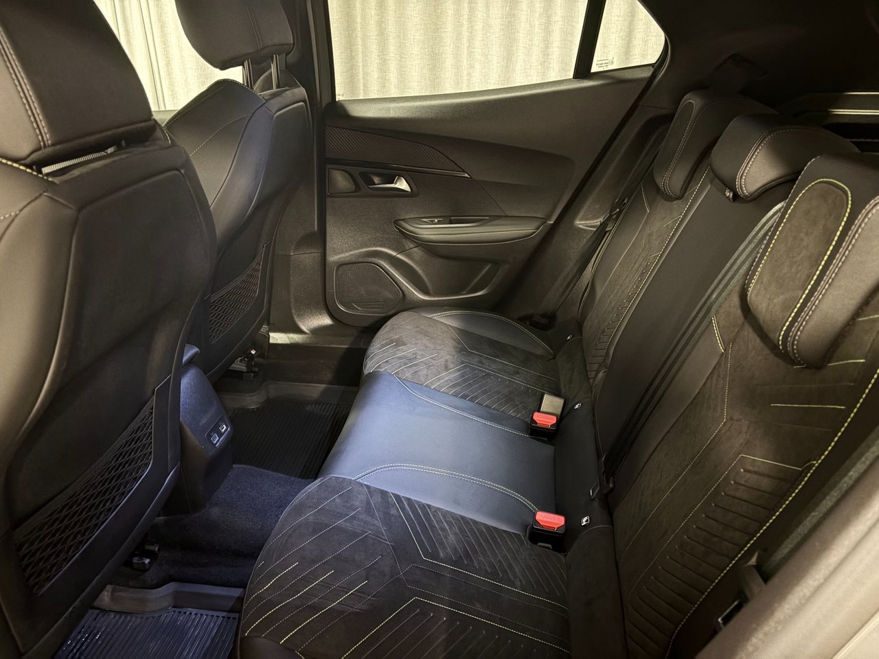 Peugeot 2008 GT PT 130 AUT8 Inkl 2025, bild 6/10