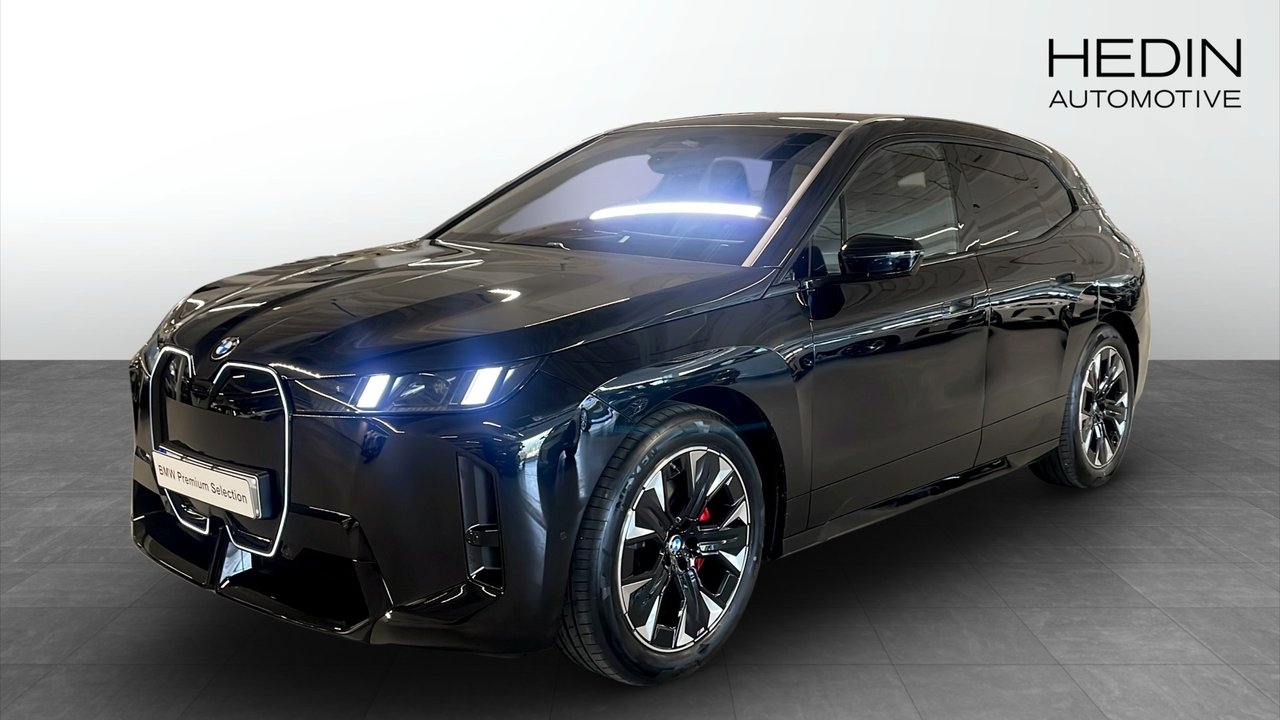 BMW iX