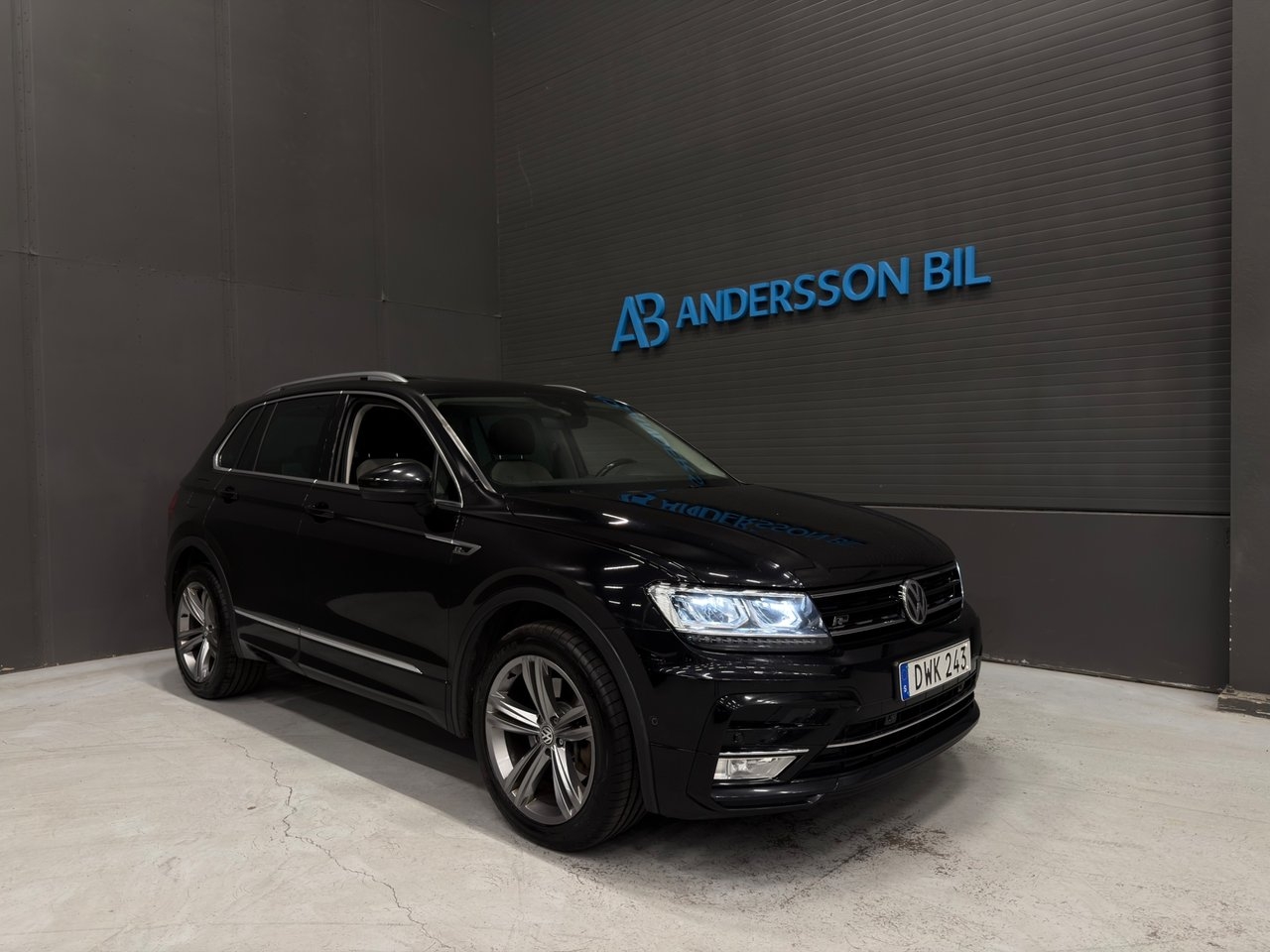 Volkswagen Tiguan 2017, bild 4/10