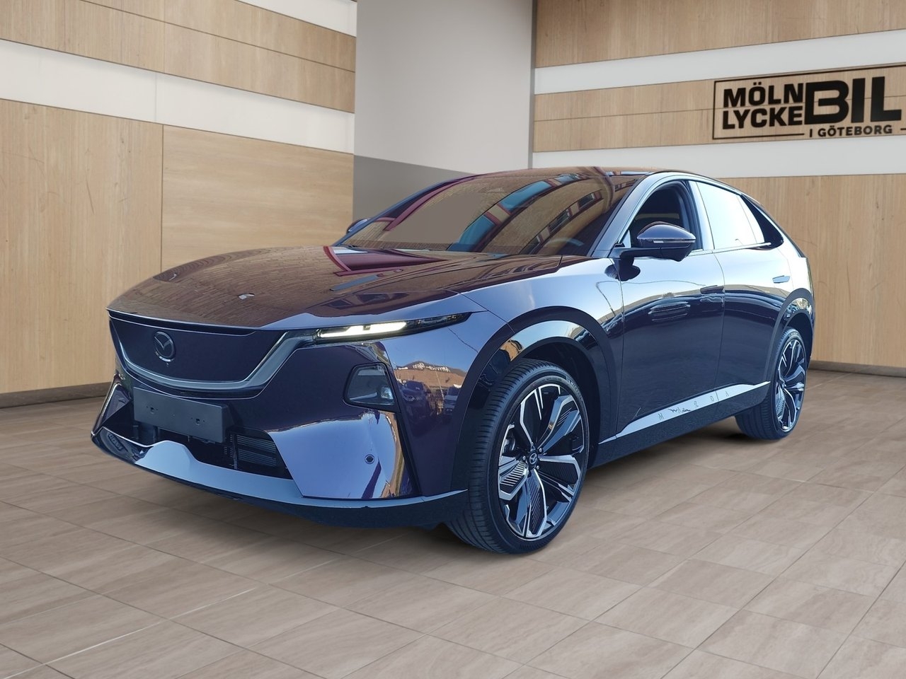 Mazda CX-6e