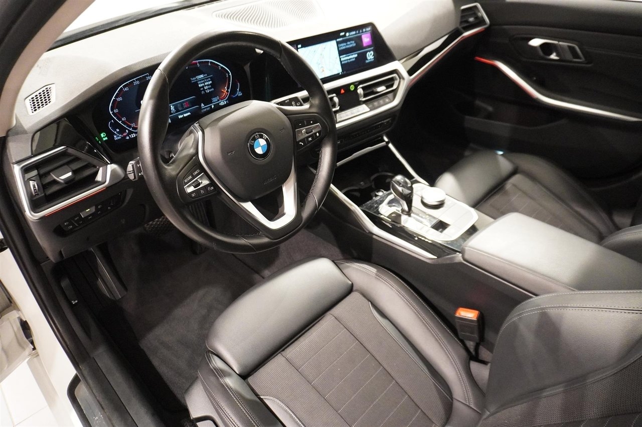BMW 320 d xDrive Touring Model Sport 2021, bild 7/10