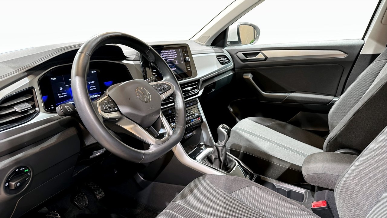 Volkswagen T-Roc 2023, bild 7/10