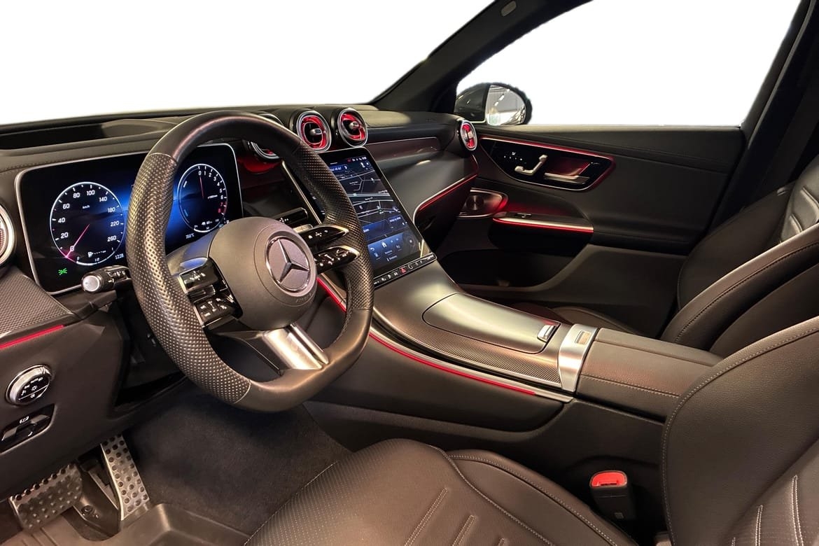 Mercedes-Benz GLC 2023, photo 7/10