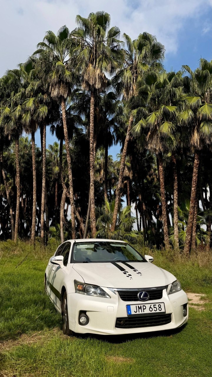 Lexus CT 200h
