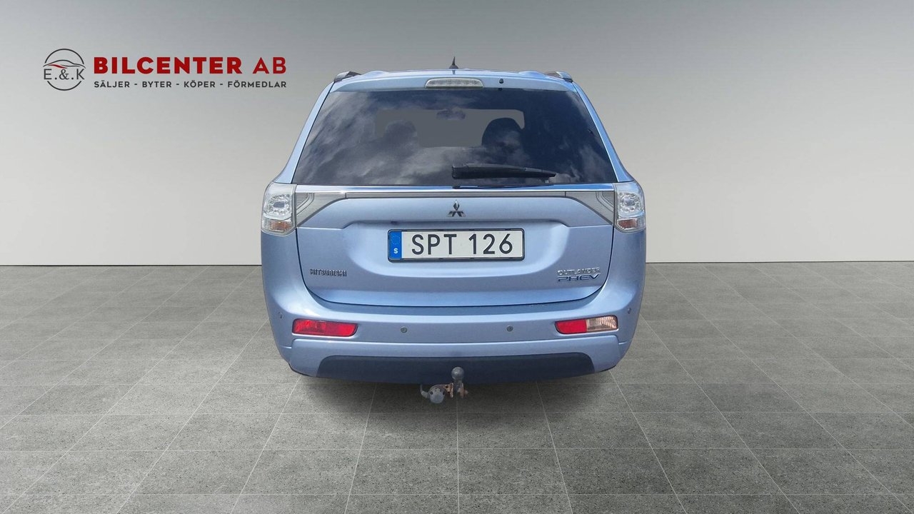 Mitsubishi Outlander PHEV CVT Euro 5 2014, photo 4/10