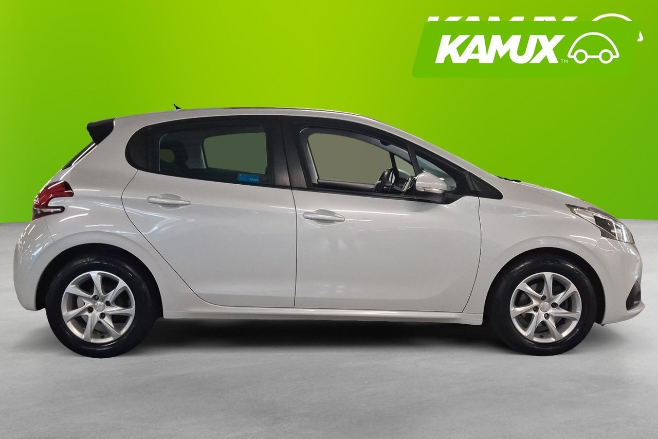 Peugeot 208 5-door 82hk 2016, bild 2/19