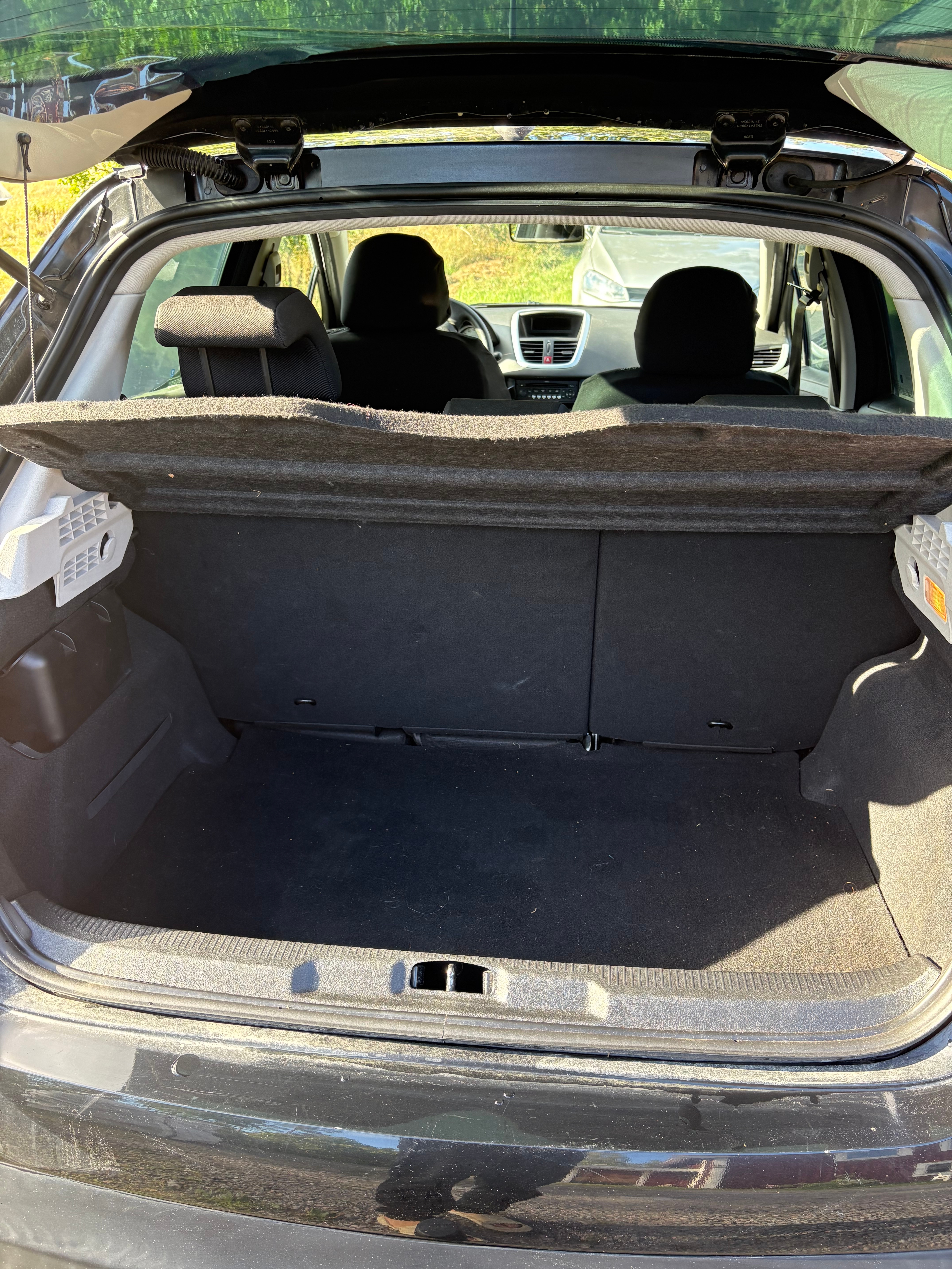 Peugeot 207 5-dörrar 1.4 VTi Manuell 2009, bild 7/8