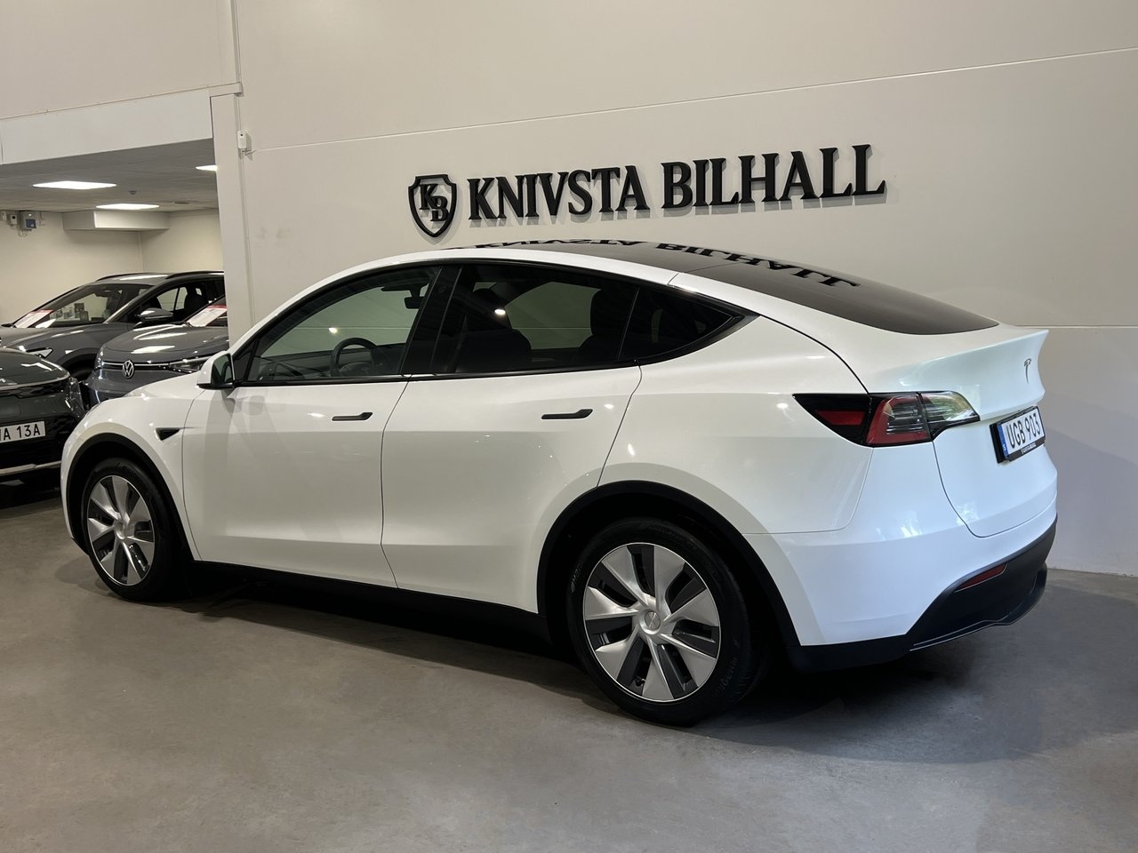 Tesla Model Y 2024, bild 2/10