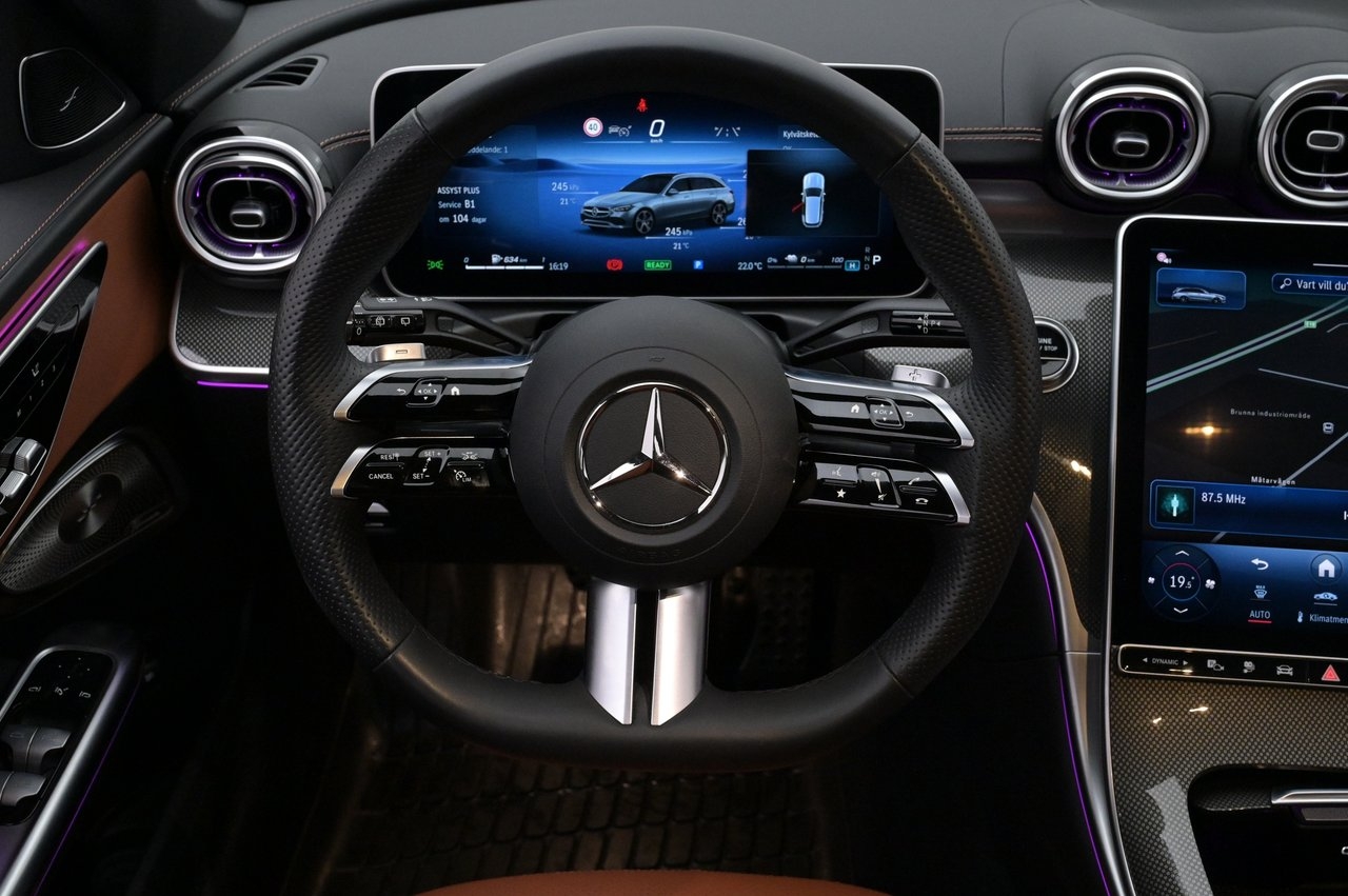 Mercedes-Benz C 300 T e AMG 2024, bild 7/10