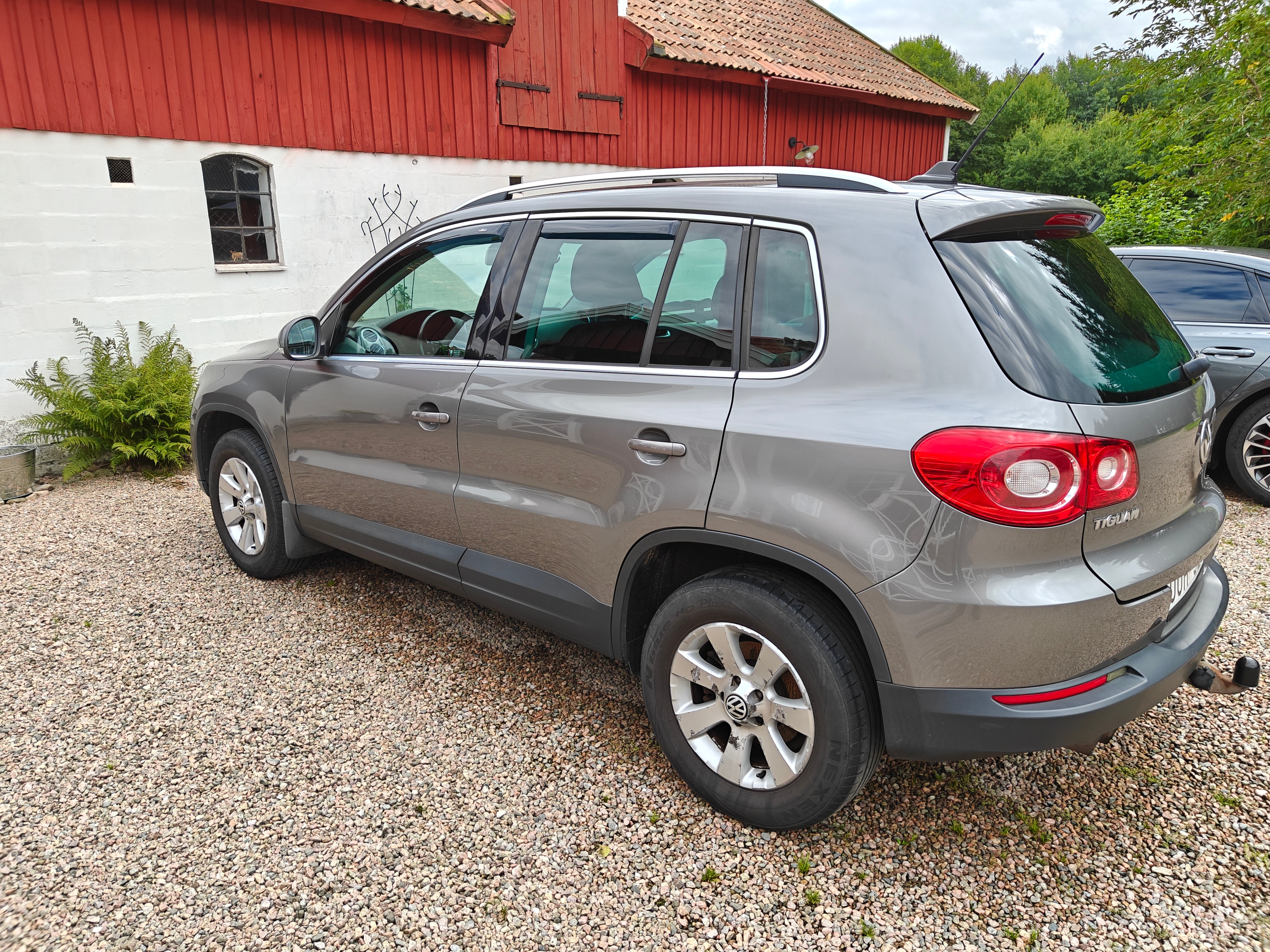 Volkswagen Tiguan 2009, bild 3/3