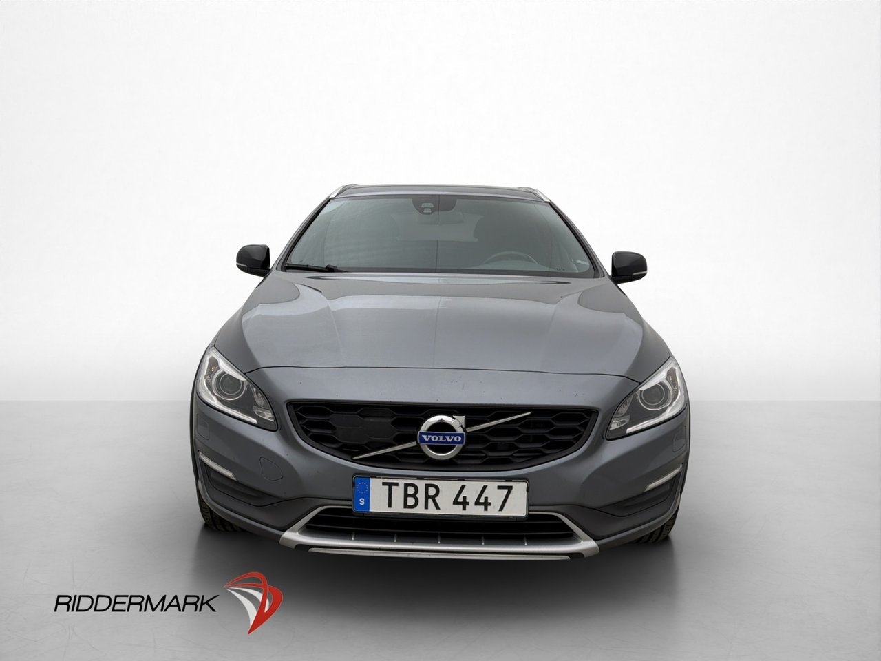 Volvo V60 Cross Country 2016, kuva 2/31