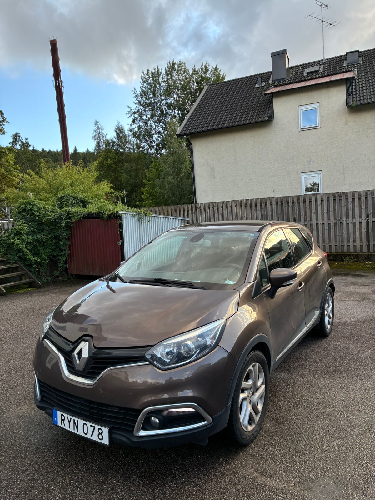 Renault Captur 0.9 TCe Manuell 2014, kuva 2/10