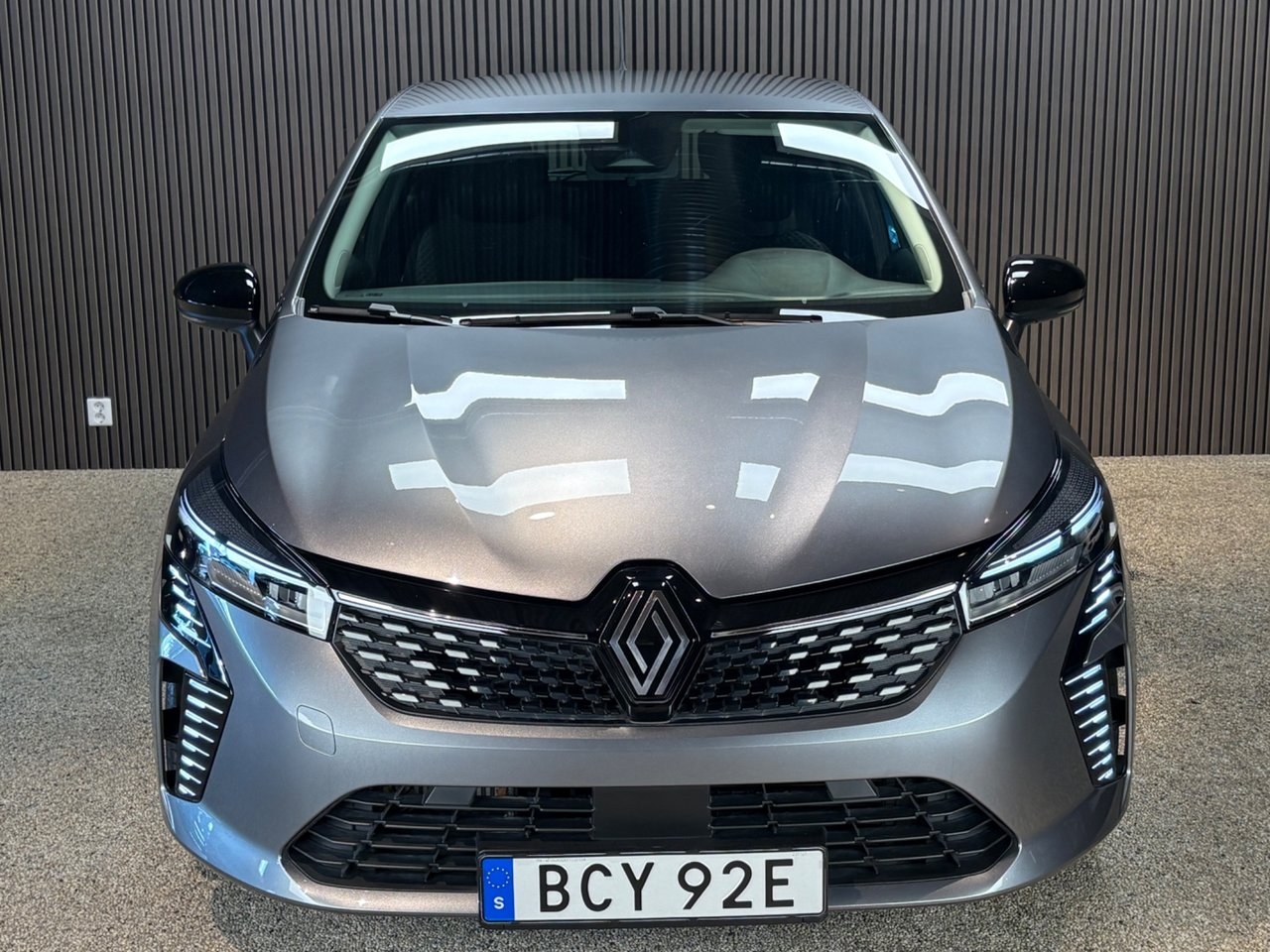 Renault Clio 1.0 TCe 2024, bild 2/10