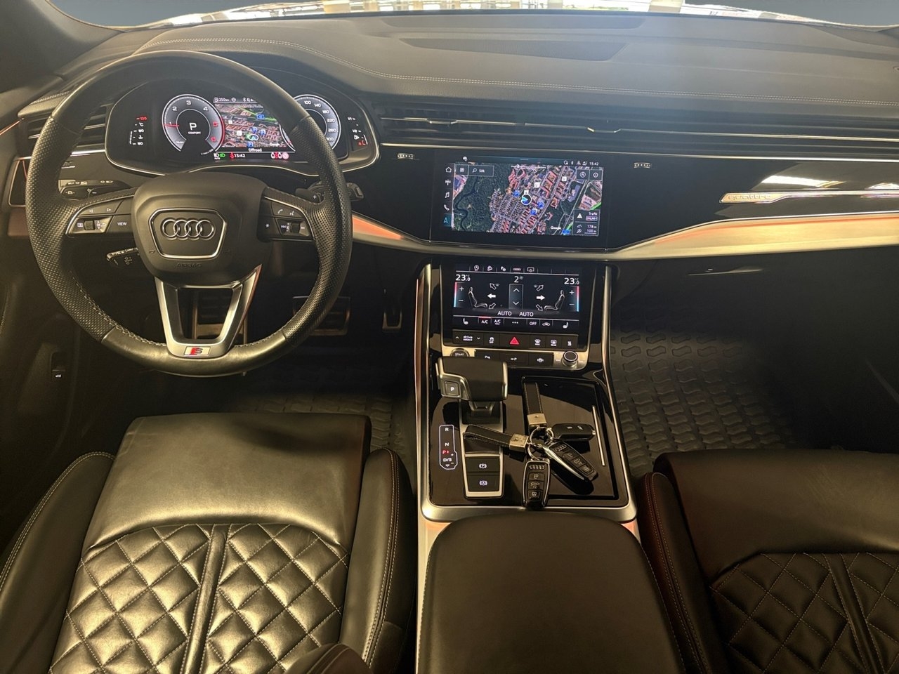 Audi Q8 2024, bild 2/10