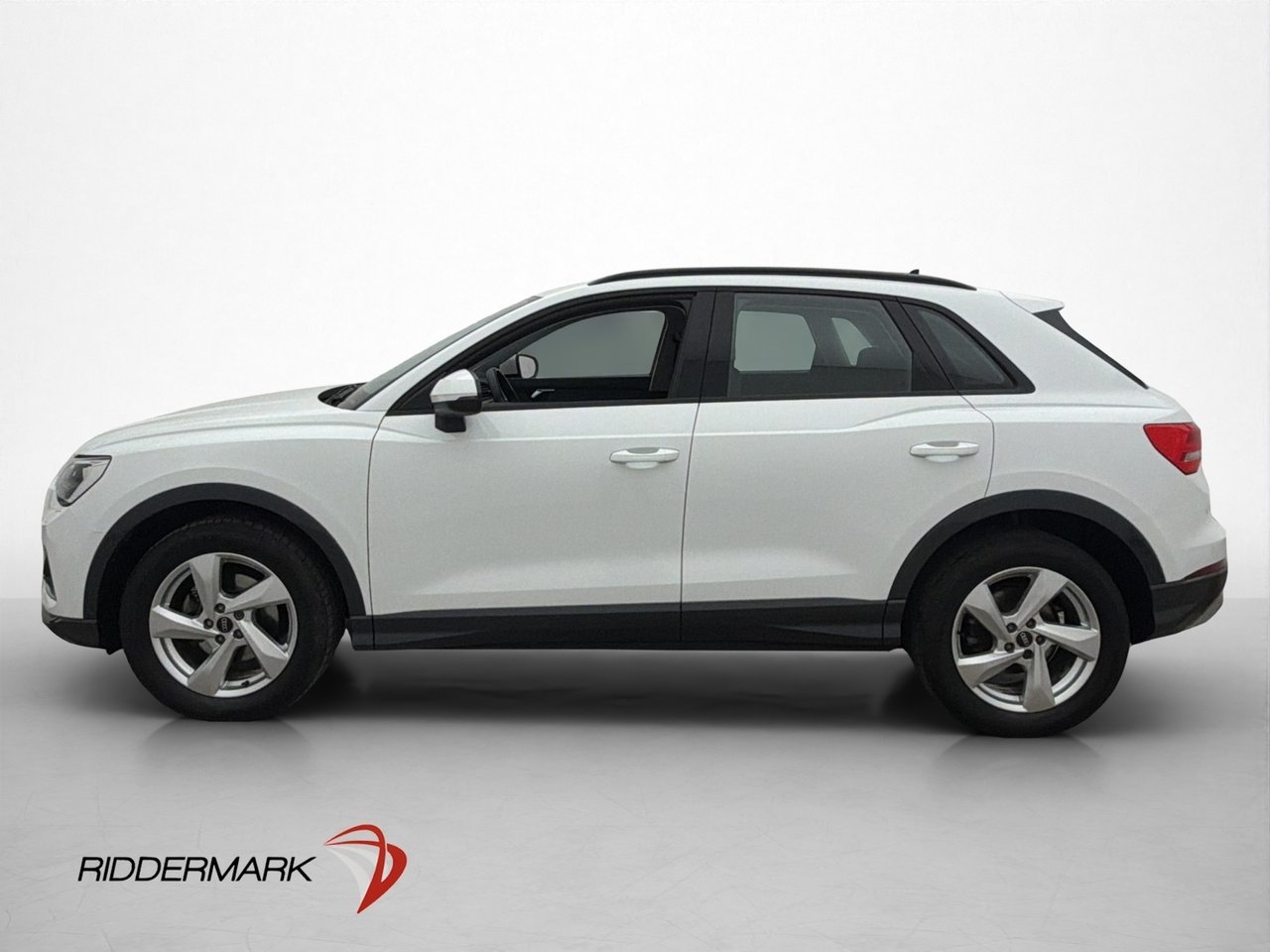 Audi Q3 35 TFSI Proline P-Sensorer 2024, bild 4/28