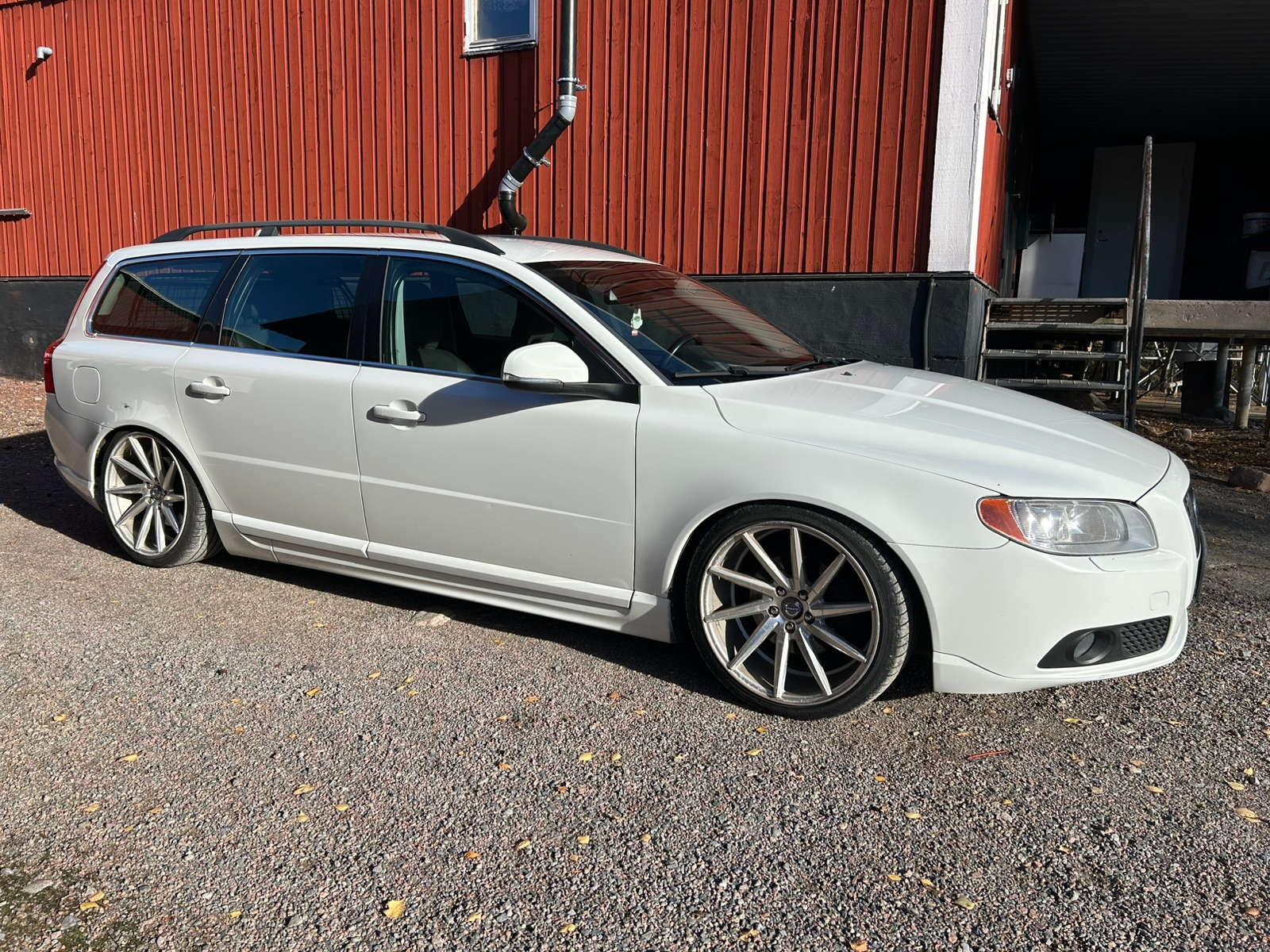 Volvo V70 2012, kuva 2/9