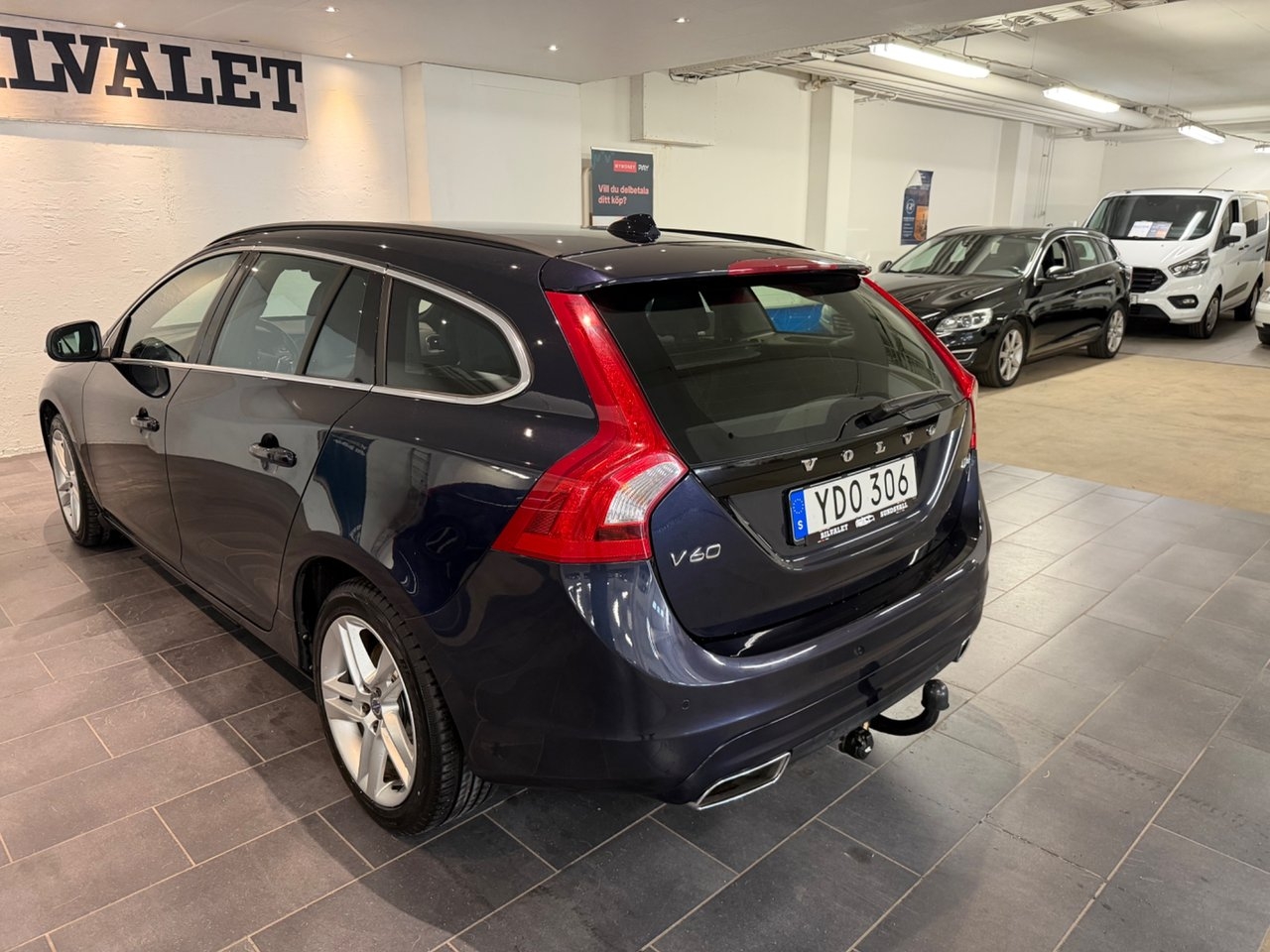 Volvo V60 D4 Momentum Euro 6 2017, bild 4/10