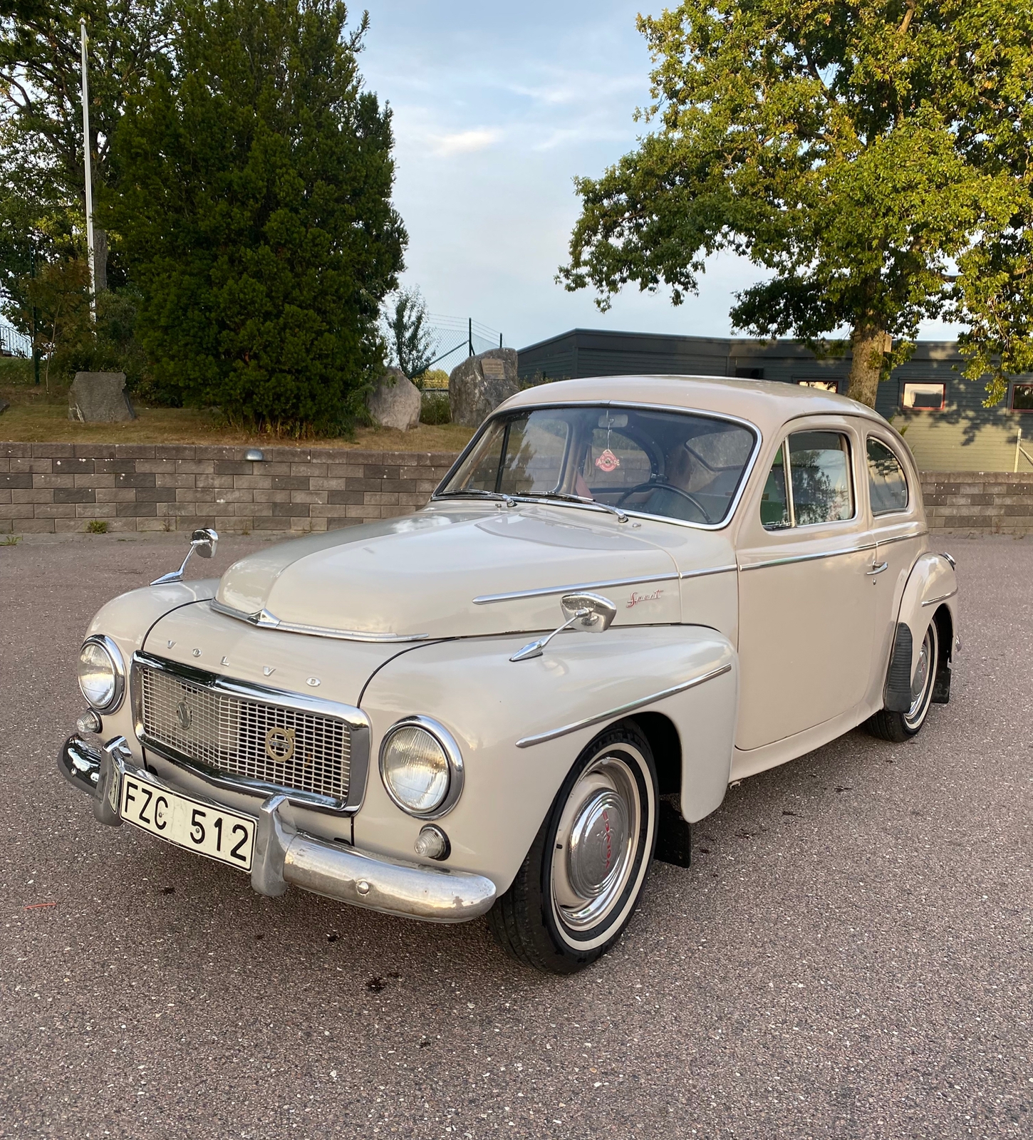 Volvo PV