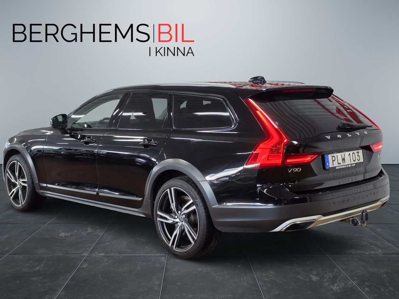 Volvo V90 Cross Country 2018, kuva 4/10