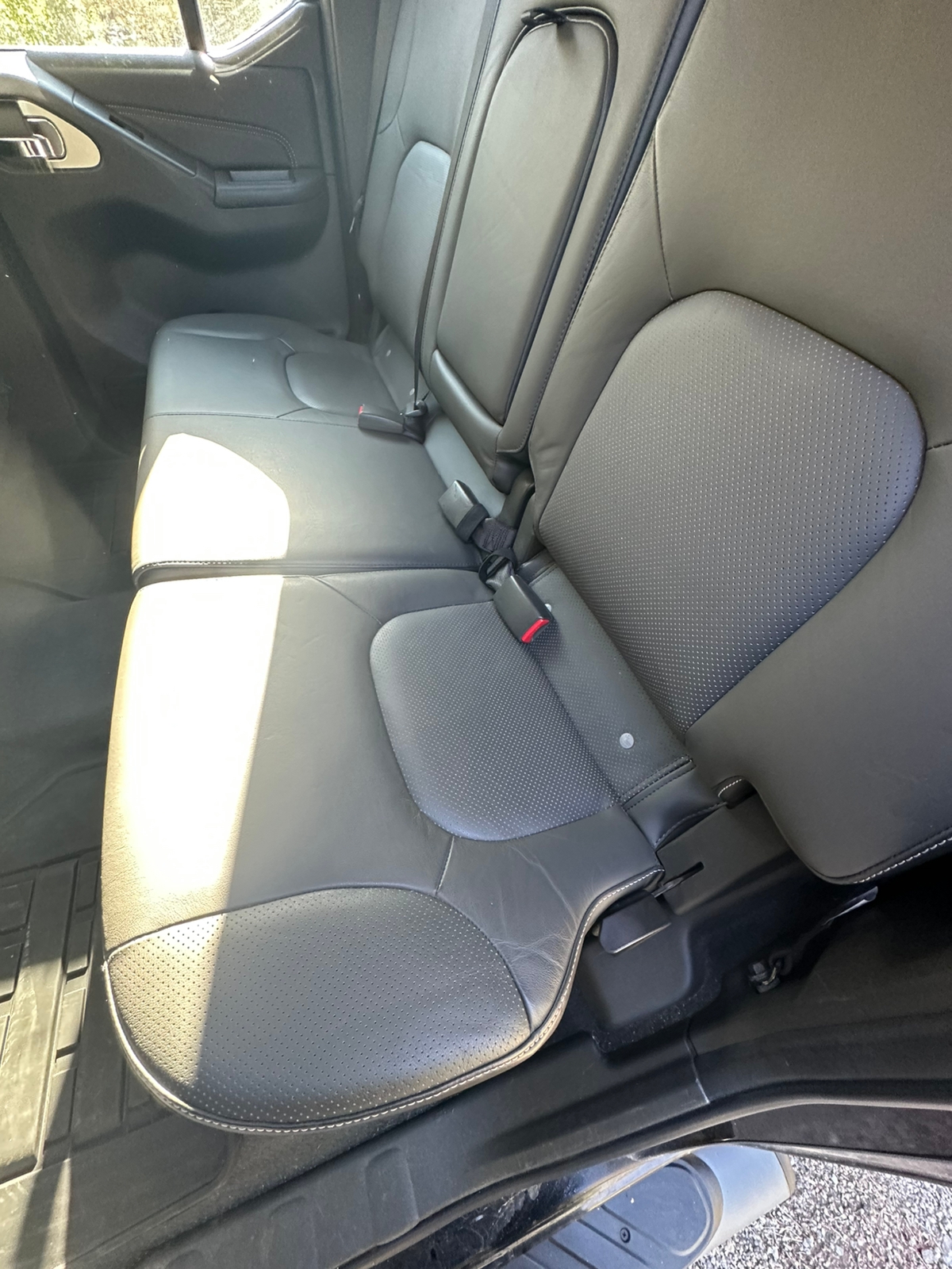Nissan Navara 2014, bild 6/13