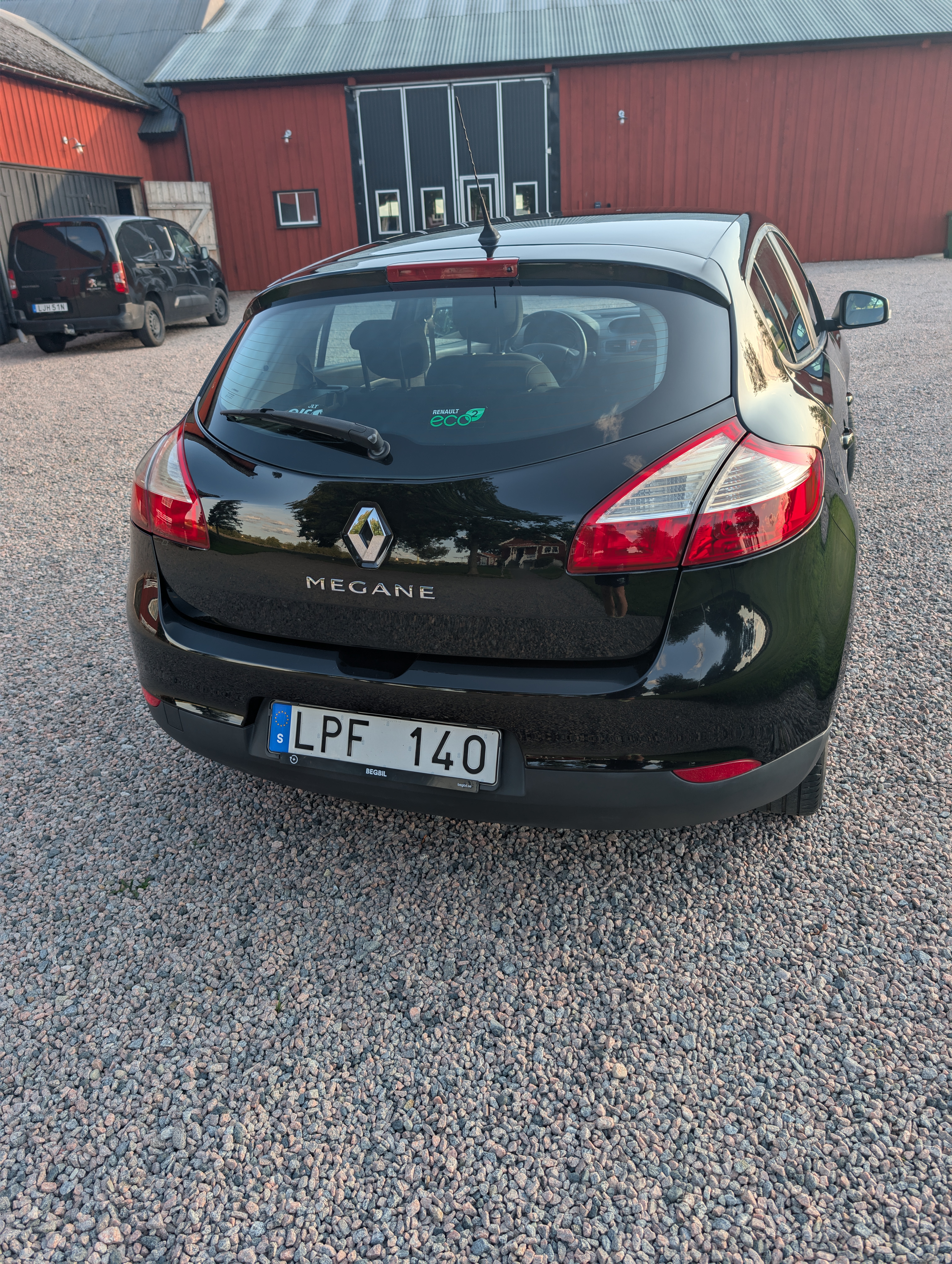 Renault Megane III 1.6 E85 Manuell 2011, bild 3/6