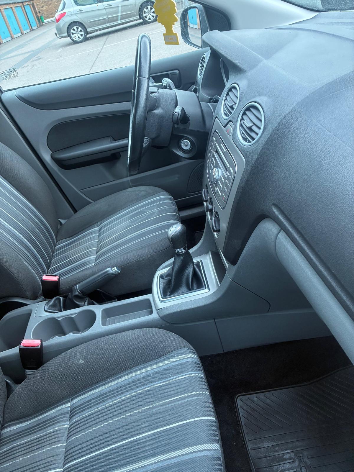 Ford Focus 2008, photo 4/5