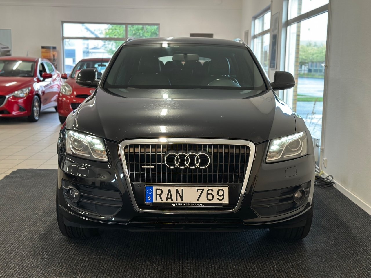 Audi Q5 2010, kuva 2/10