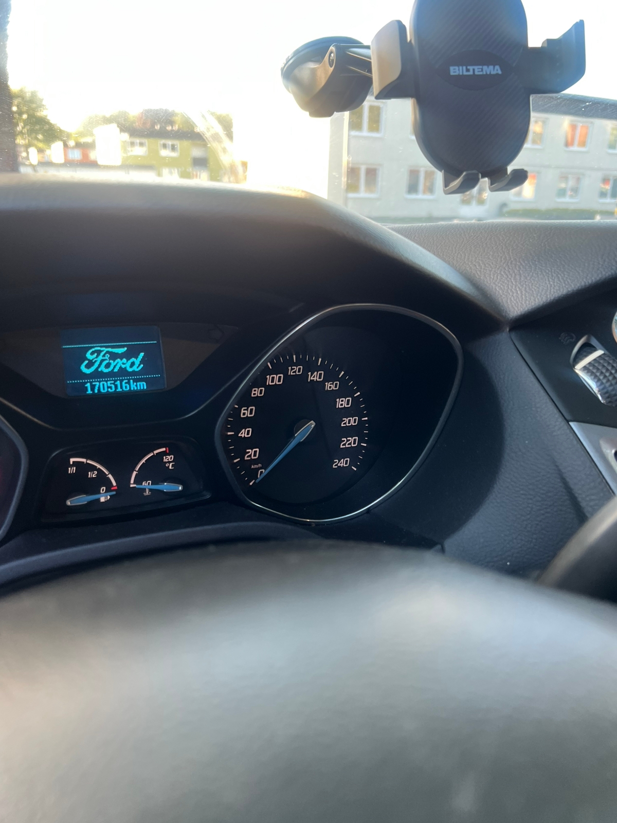 Ford Focus Kombi 1.6 TDCi Manuell 2011, photo 6/6