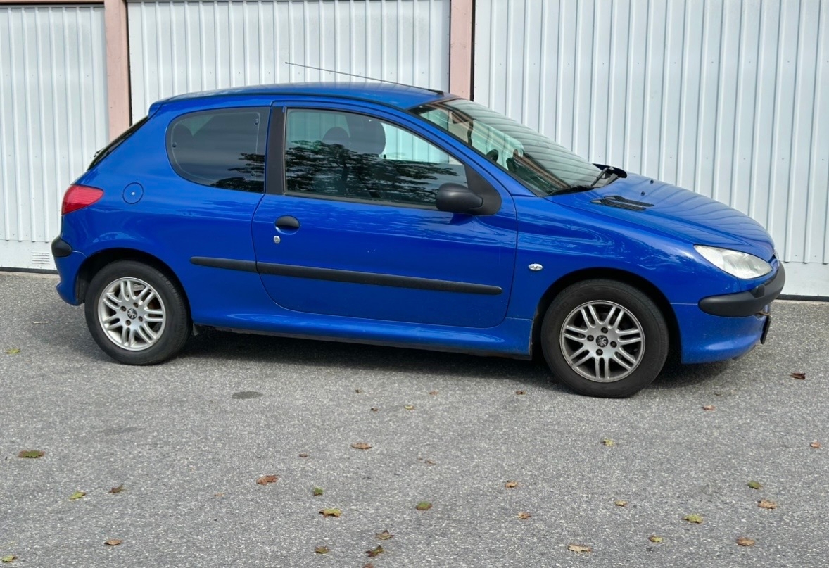 Peugeot 206