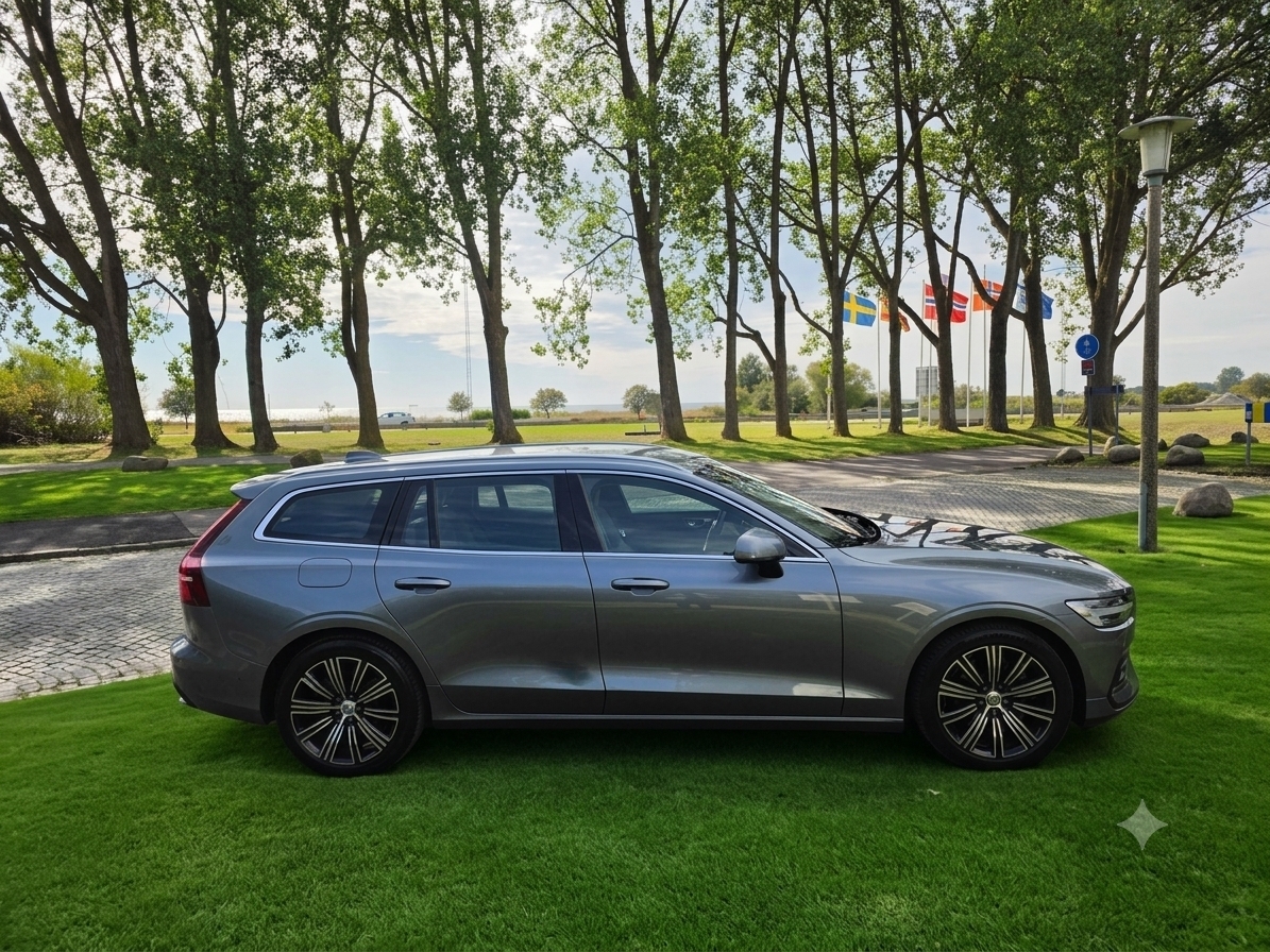 Volvo V60 D4 Manuell 2019, bild 2/7