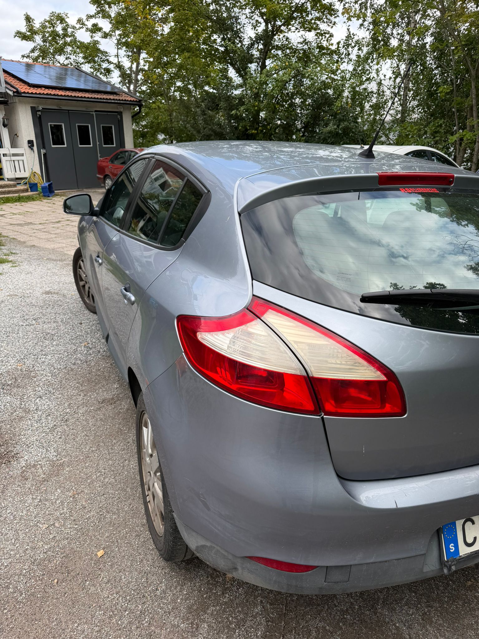Renault Megane III 1.6 E85 Manuell 2009, kuva 4/8